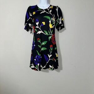 Nieves Lavi New York Floral Print 100%‎ Silk Dress Short Sleeve Black Size 2